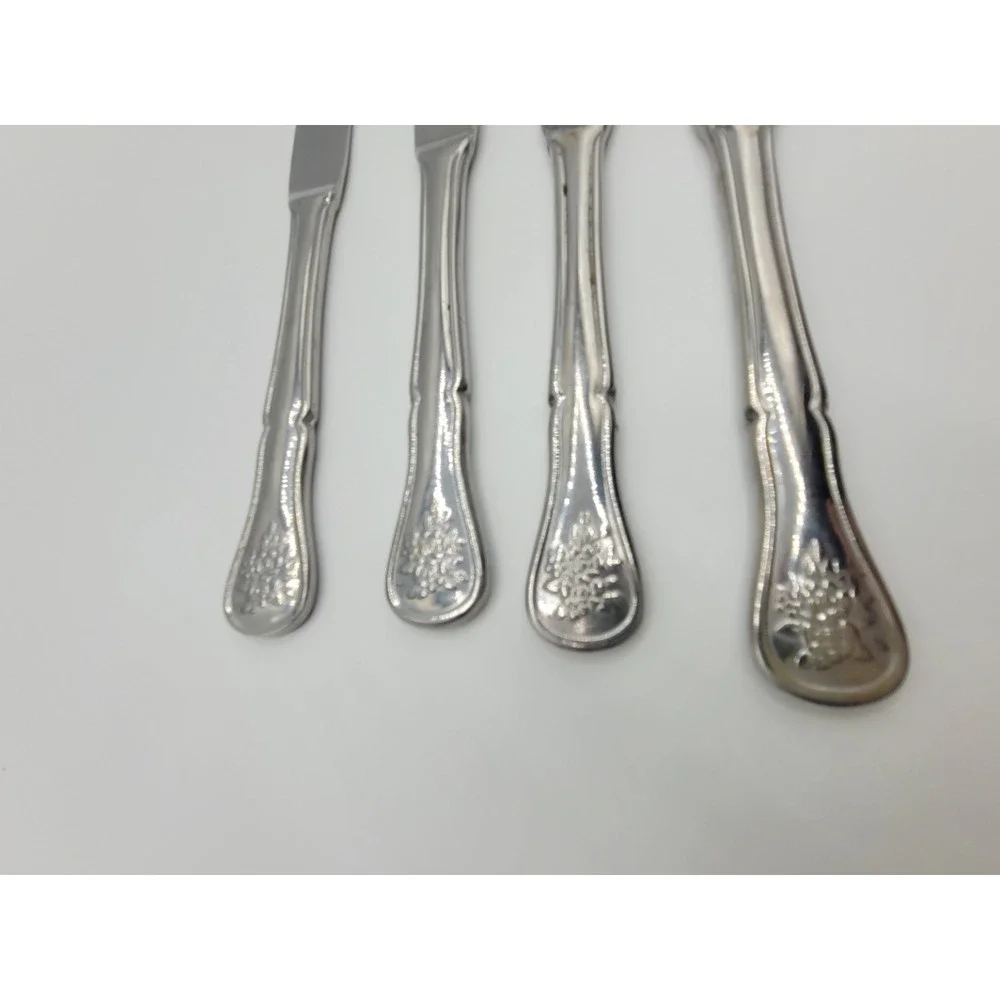 Pfaltzgraff Tea Rose Dinner Knives x 4 All‎ Stainless Flatware Silverware